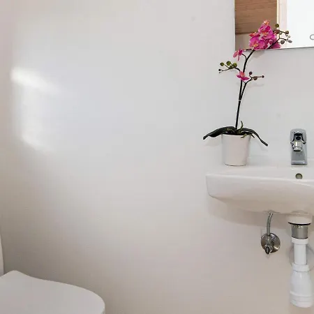 Hotel 6 Person In Ulfborg 3*