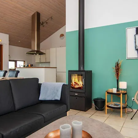 6 Person In Ulfborg Hotel Thorsminde