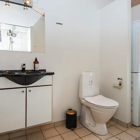 6 Person In Ulfborg Hotel